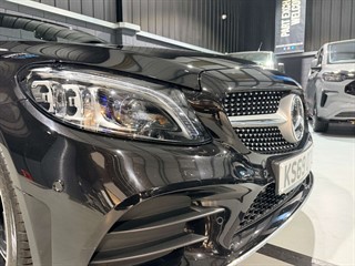 Used Mercedes 300 from One Automotive