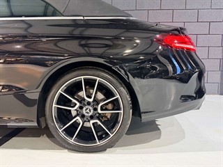 Used Mercedes 300 from One Automotive