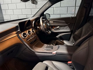Used Mercedes GLC220d from One Automotive