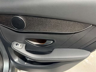 Used Mercedes GLC220d from One Automotive