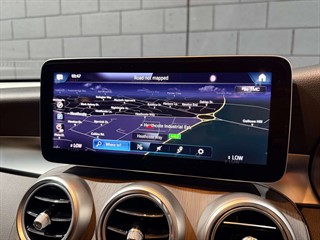 Used Mercedes GLC220d from One Automotive