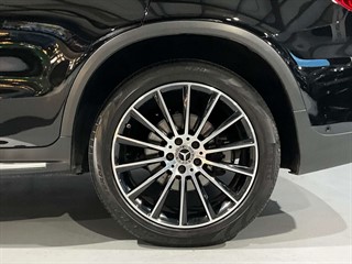 Used Mercedes GLC250d from One Automotive
