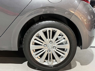 Used Peugeot 208 from One Automotive