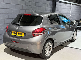 Used Peugeot 208 from One Automotive