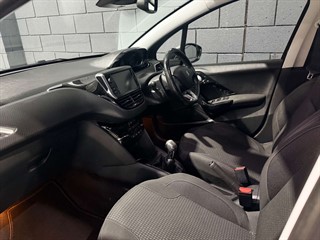 Used Peugeot 208 from One Automotive