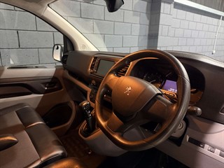 Used Peugeot Expert from One Automotive