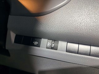 Used Peugeot Expert from One Automotive