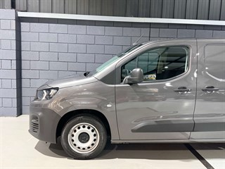 Used Peugeot Partner from One Automotive