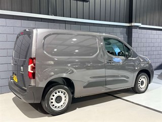 Used Peugeot Partner from One Automotive