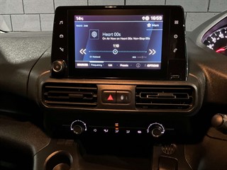 Used Peugeot Partner from One Automotive