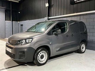 Used Peugeot Partner from One Automotive