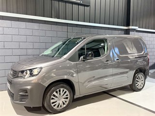 Used Peugeot Partner from One Automotive