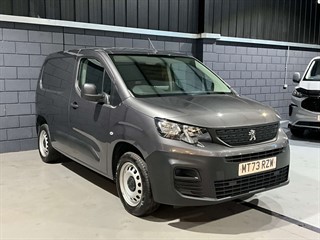 Used Peugeot Partner from One Automotive