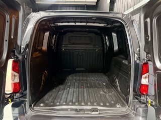 Used Peugeot Partner from One Automotive