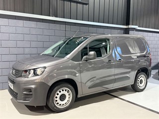 Used Peugeot Partner from One Automotive