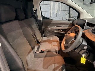 Used Peugeot Partner from One Automotive