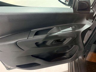 Used Peugeot Partner from One Automotive