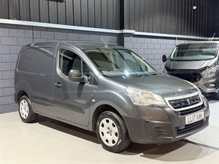 Used Peugeot Partner from One Automotive