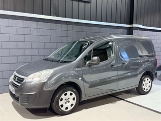 Used Peugeot Partner from One Automotive