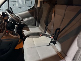 Used Peugeot Partner from One Automotive