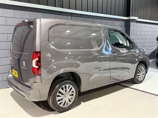 Used Peugeot Partner from One Automotive