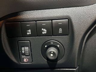 Used Peugeot Partner from One Automotive
