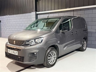 Used Peugeot Partner from One Automotive