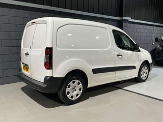 Used Peugeot Partner from One Automotive