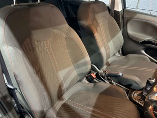 Used Vauxhall Corsa from One Automotive
