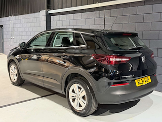 Used Vauxhall Grandland X from One Automotive