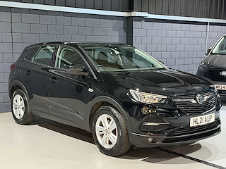 Used Vauxhall Grandland X from One Automotive