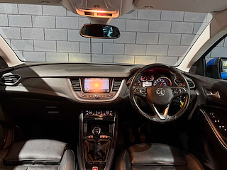 Used Vauxhall Grandland X from One Automotive