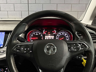Used Vauxhall Grandland X from One Automotive