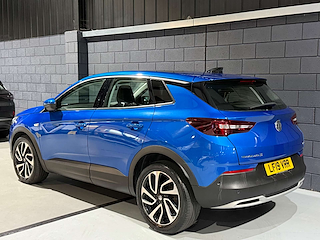 Used Vauxhall Grandland X from One Automotive