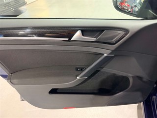 Used Volkswagen Golf from One Automotive