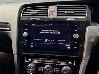 Used Volkswagen Golf from One Automotive