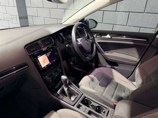 Used Volkswagen Golf from One Automotive