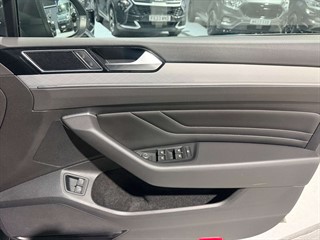 Used Volkswagen Passat from One Automotive