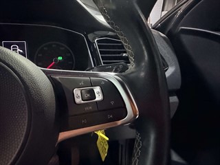 Used Volkswagen T-Roc from One Automotive