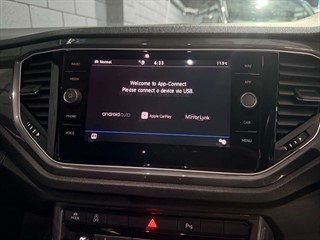 Used Volkswagen T-Roc from One Automotive