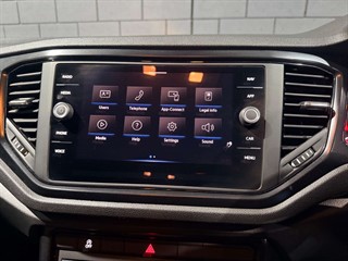 Used Volkswagen T-Roc from One Automotive