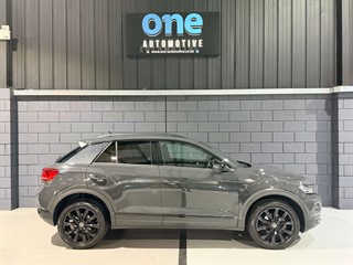 Used Volkswagen T-Roc from One Automotive