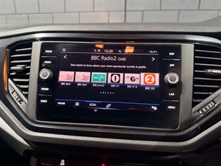 Used Volkswagen T-Roc from One Automotive