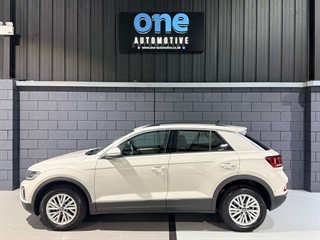 Used Volkswagen T-Roc from One Automotive