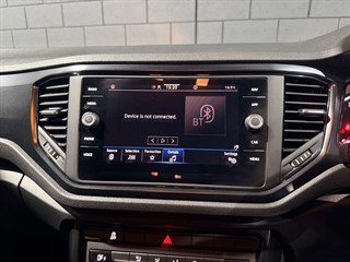 Used Volkswagen T-Roc from One Automotive