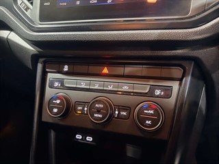 Used Volkswagen T-Roc from One Automotive