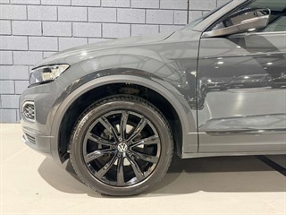 Used Volkswagen T-Roc from One Automotive