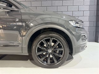 Used Volkswagen T-Roc from One Automotive