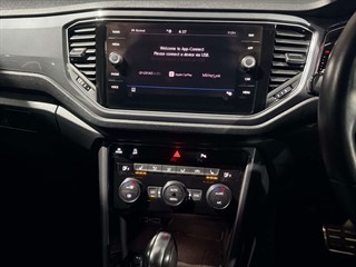 Used Volkswagen T-Roc from One Automotive