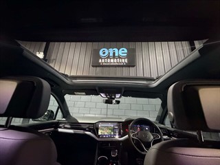 Used Volkswagen Touareg from One Automotive